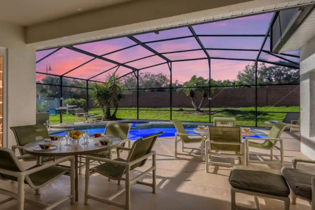 The Marvel Mansion 5Br Pool Home Near Disney World Orlando Exterior photo